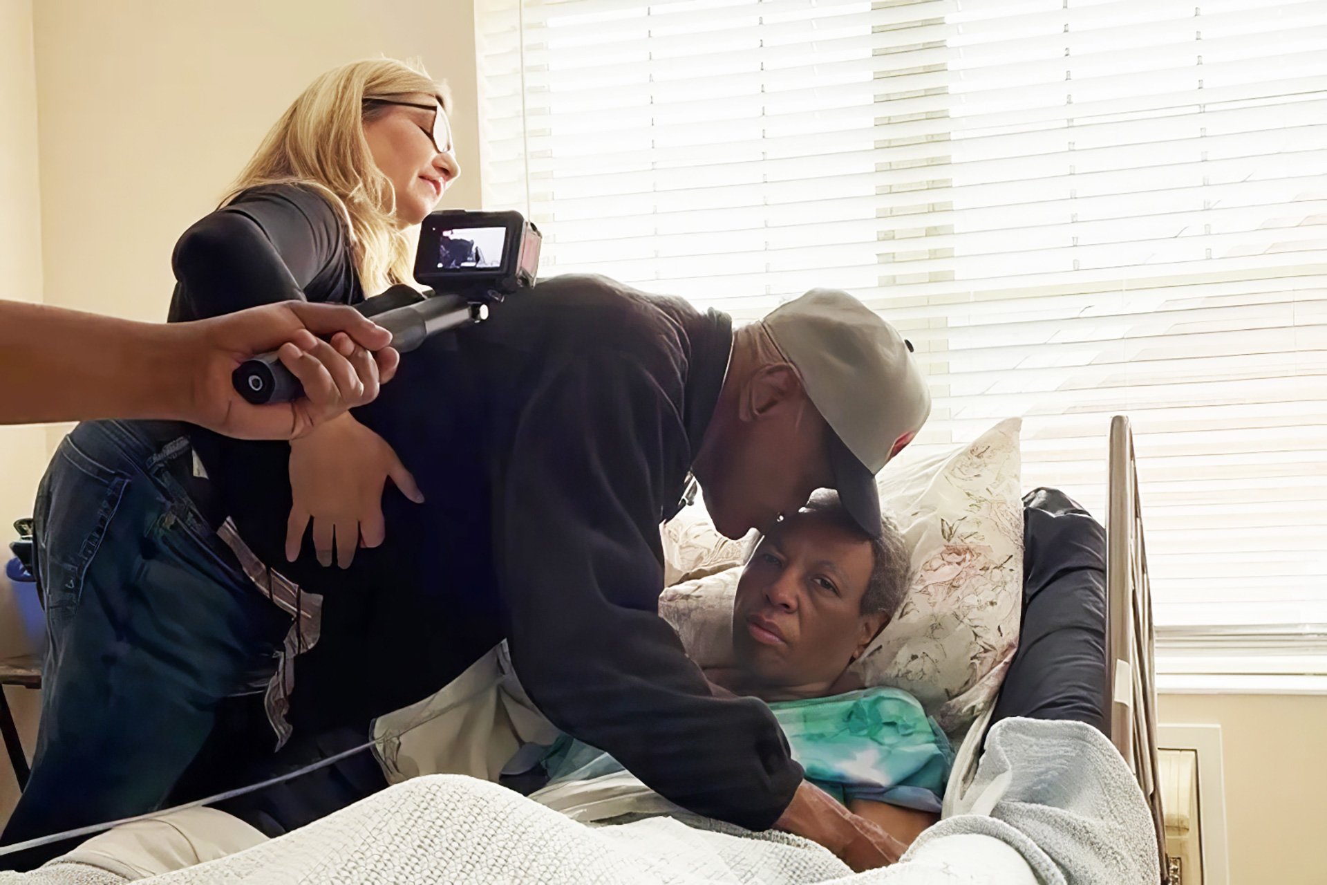 Husband & Wife Have Emotional Reunion After a Year Apart While Dealing with Dementia